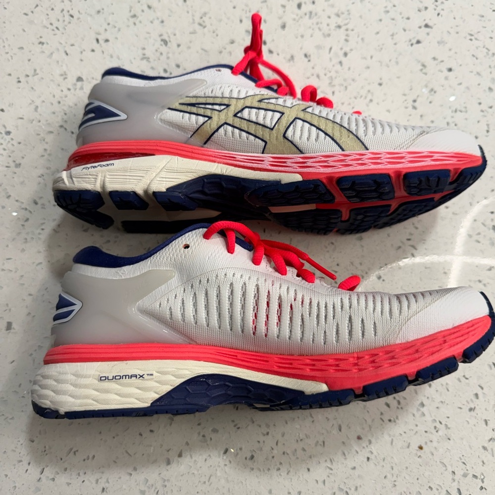 ASICS Women’s Gel-Kayano 25 Running Shoes - Picture 4 of 6